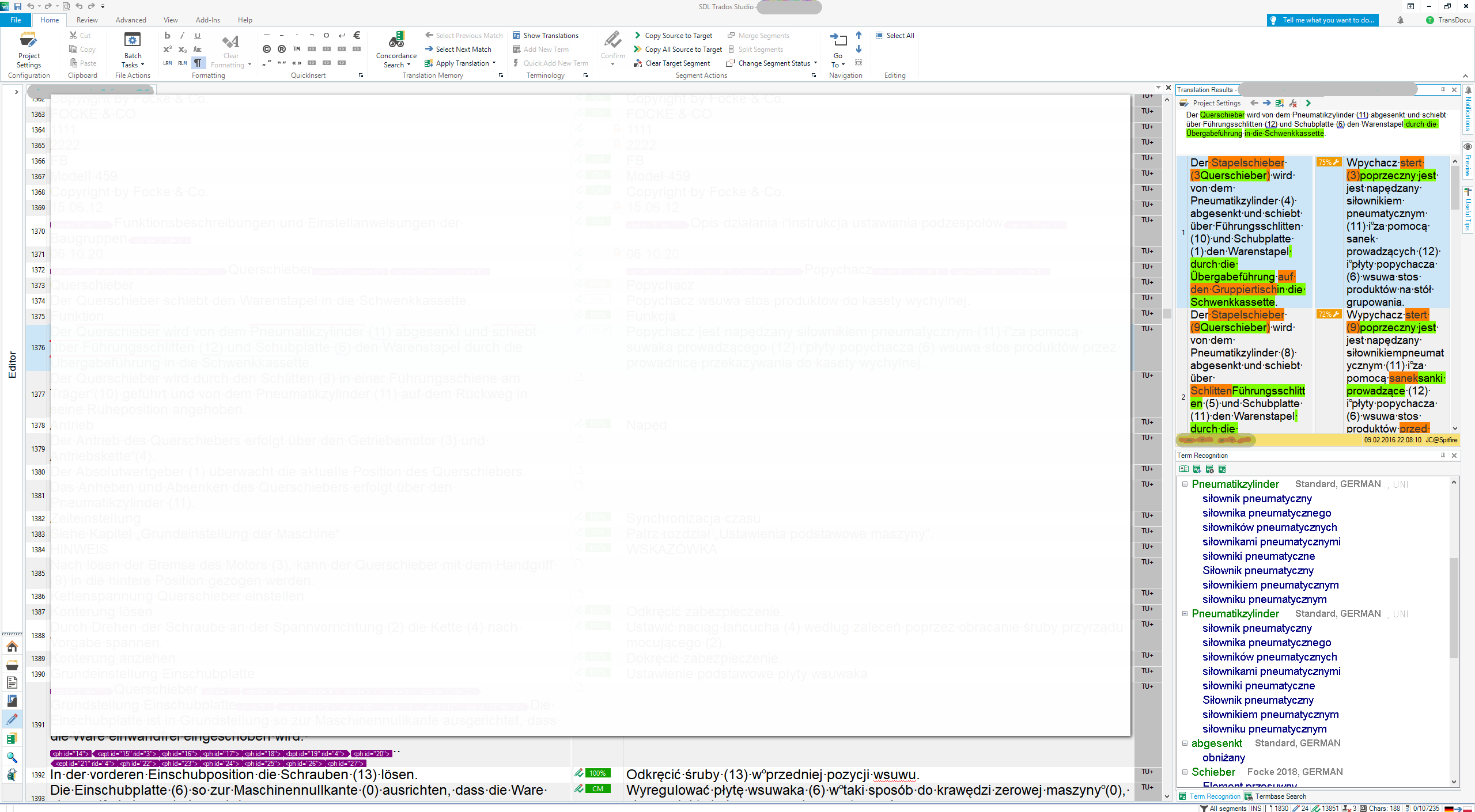 Screenshot of Trados Studio with detached panes. The Editor pane remains in the main window, while other panes like Translation Results and Term Recognition are floating separately.