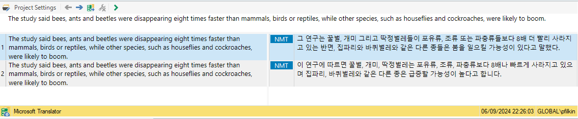 Screenshot of Trados Studio with a different segment selected. Source text in English and translated Korean text are displayed with the Microsoft Translator plugin active. Timestamp shows 22:26:03.