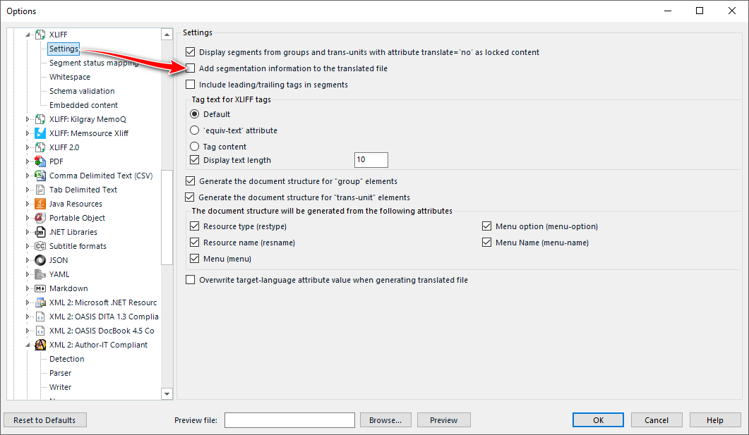 Screenshot of Trados Studio options menu highlighting XLIFF settings with a red arrow pointing to 'Segment status mapping' option.