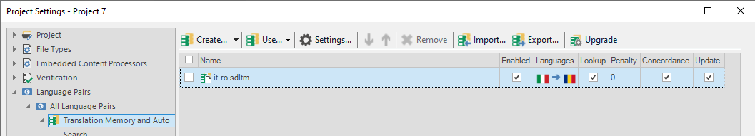 Project Settings window under Language Pairs showing the TM file 'it-ro.sdltm' with enabled settings and language pairs Italian to Romanian.