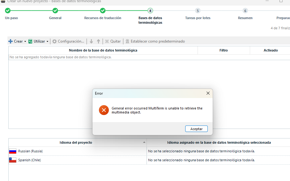 Error message in Trados: 'General error occurred MultiTerm is unable to retrieve the multimedia object.' with a red cross icon and 'Aceptar' button. No terminology database added.
