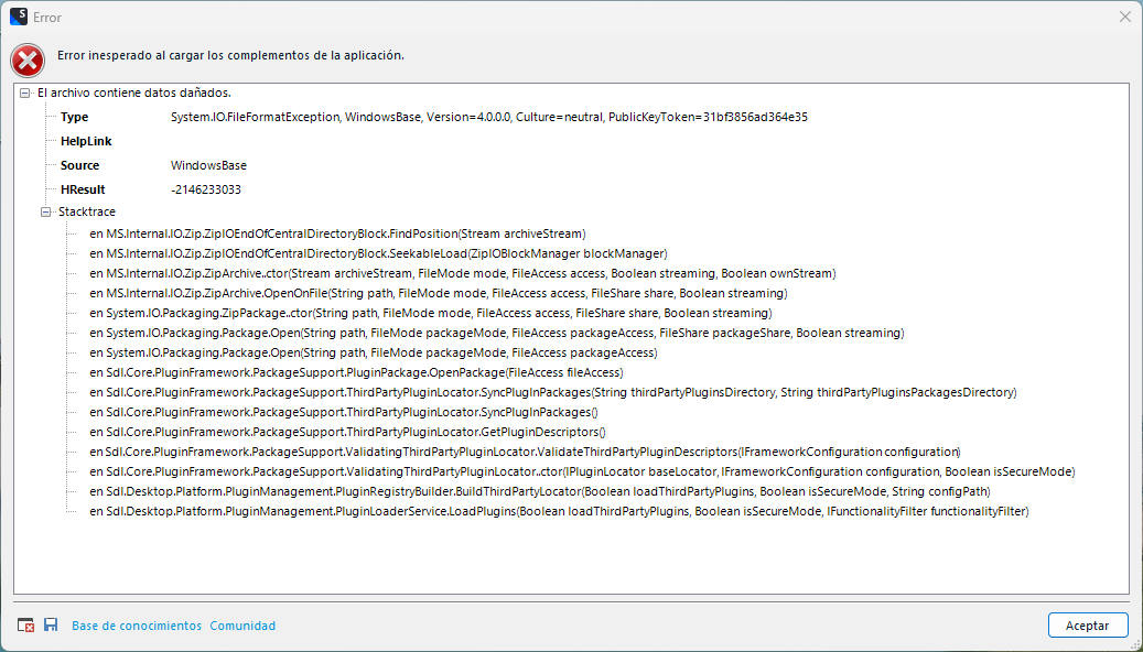 Error window displaying 'Unexpected error while loading application plugins' with details about a System.IO.FileFormatException and a stack trace in Spanish.