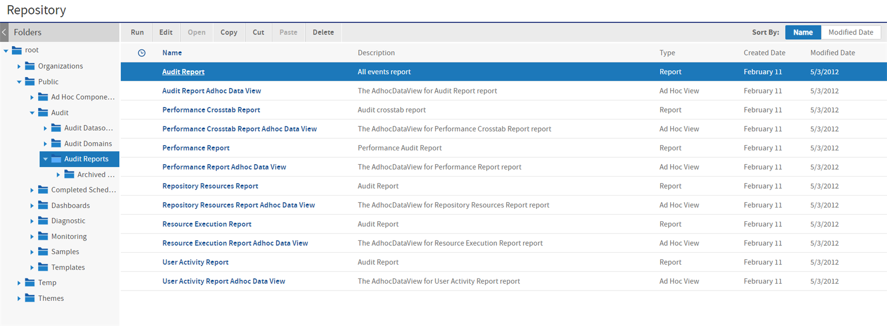 Screenshot of Trados Studio's Repository page showing folders and reports such as Audit Report, Performance Report, and User Activity Report with their descriptions and types.