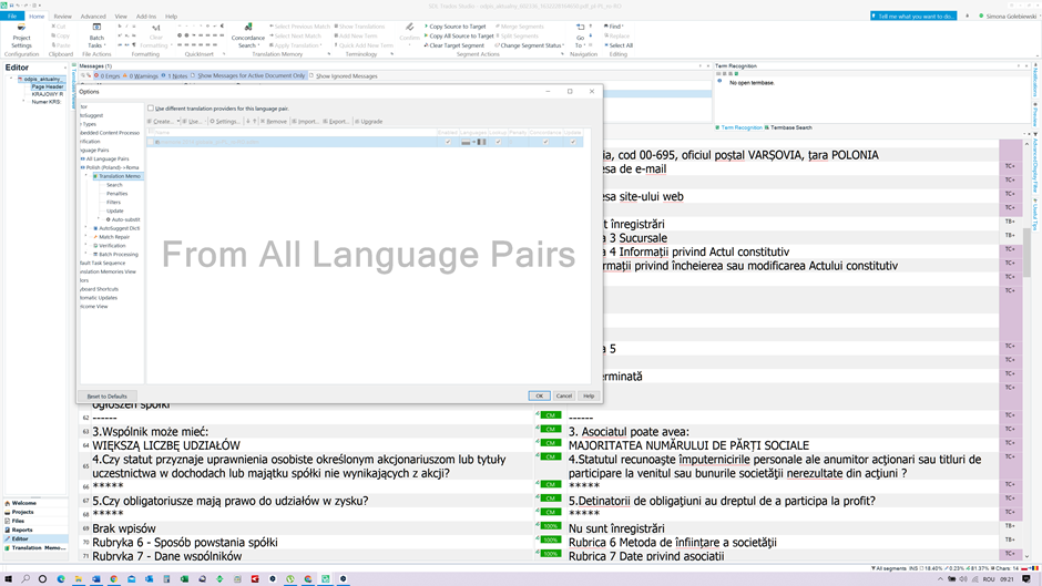 Trados Studio screenshot showing Editor view with a message about different translation memories for language pairs.
