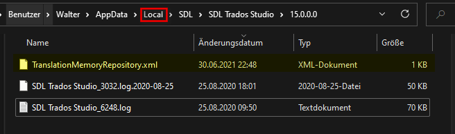 Screenshot of Trados Studio file directory, highlighting the 'Local' folder instead of 'Roaming' with files like 'TranslationMemoryRepository.xml' and 'SDL Trados Studio_3032.log'.