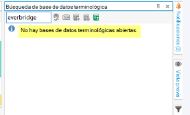 Screenshot of Trados Studio showing the 'Terminology Search' window with a warning message 'No hay bases de datos terminologicas abiertas.' indicating no termbases assigned to the project.
