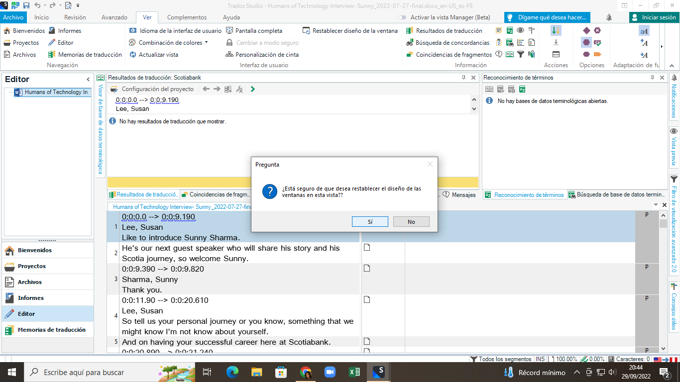 Pop-up window in Trados Studio asking ' Est  seguro de que desea restablecer el dise o de las ventanas en esta vista?' with 'S ' and 'No' options.