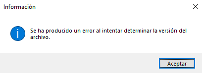 Trados Studio error message dialog box stating 'An error has been produced when trying to determine the version of the file' with an Accept button.
