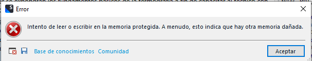 Error dialog box in Trados Studio with a message 'Intento de leer o escribir en la memoria protegida. A menudo, esto indica que hay otra memoria danada.' and an 'Aceptar' button.