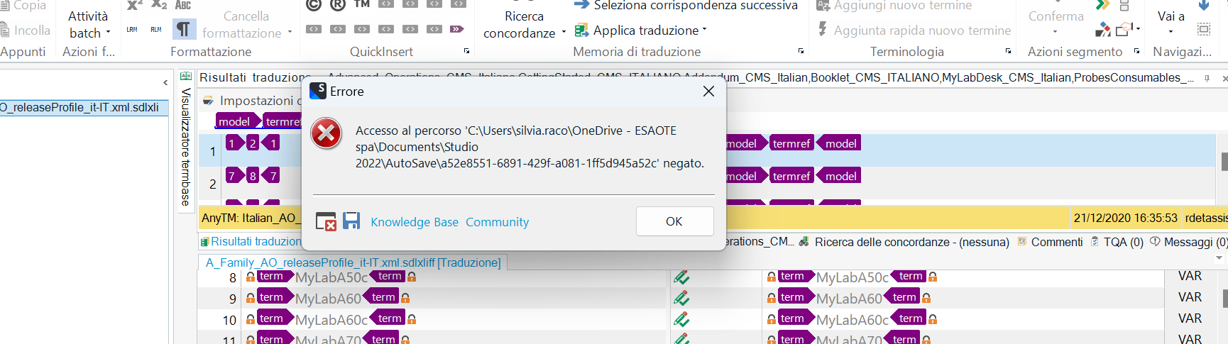 Screenshot of Trados Studio with an error message window overlaying the interface. The message reads 'Accesso al percorso C:Userssilvia.racoOneDrive - ESAOTE spaDocumentsStudio2022AutoSavea long alphanumeric string negato.'