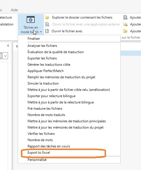 Screenshot of Trados Studio menu with 'Taches en mode batch' expanded showing 'Export to Excel' option highlighted.