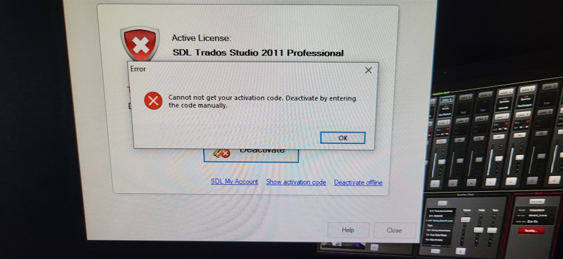Error message in SDL Trados Studio 2011 Professional activation window saying 'Cannot not get your activation code. Deactivate by entering the code manually.' with an OK button and a Deactivate button.