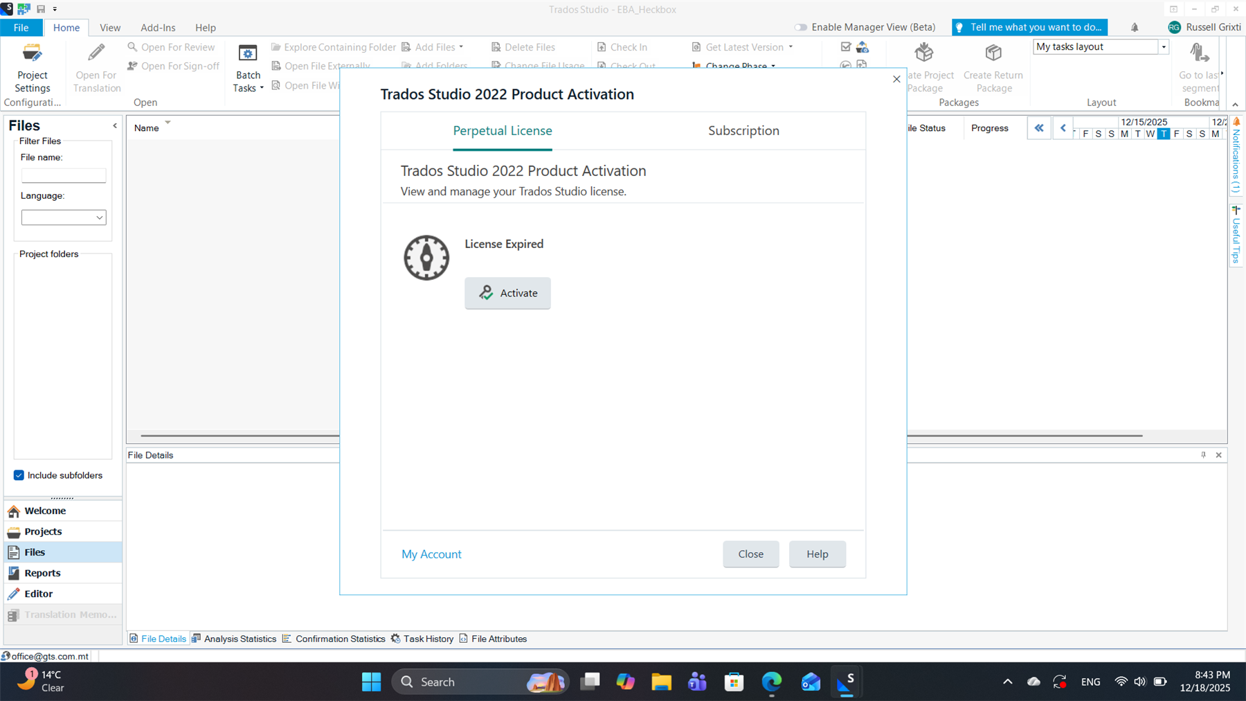 Trados Studio 2022 Product Activation window showing 'License Expired' message with an option to activate the license.