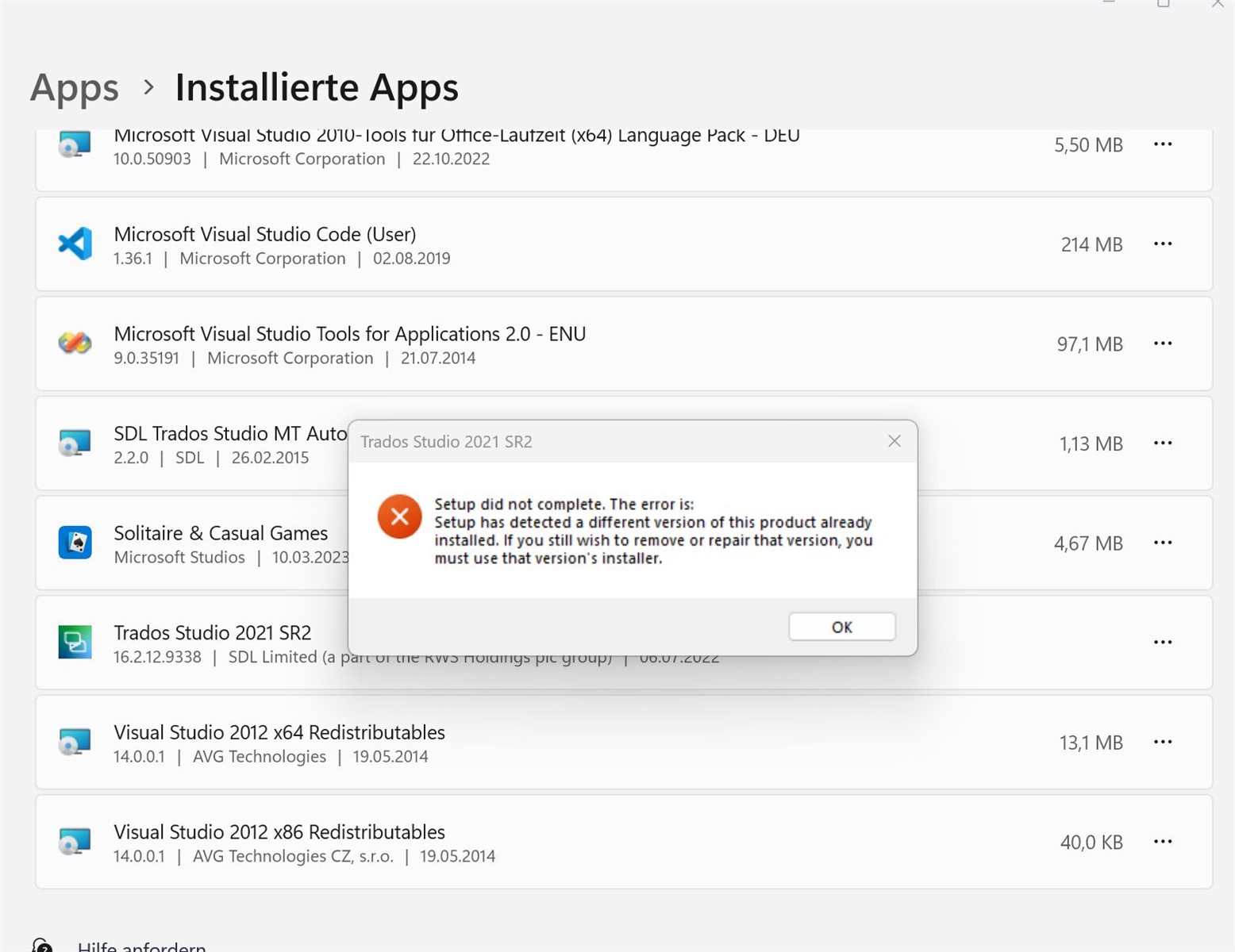 Installation error message for Trados Studio 2021 SR2 indicating a different version of the product is already installed.