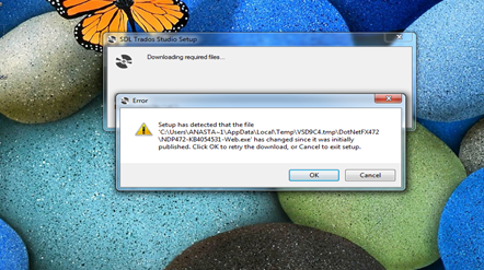 Error message during Trados Studio 2019 installation stating 'Setup has detected that the file...has changed since it was initially published.' with options to retry or cancel.