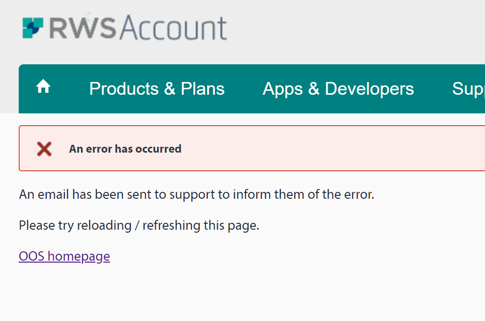 Screenshot of Trados Studio error message stating 'An error has occurred' with instructions to reload the page and a notification that an email has been sent to support.