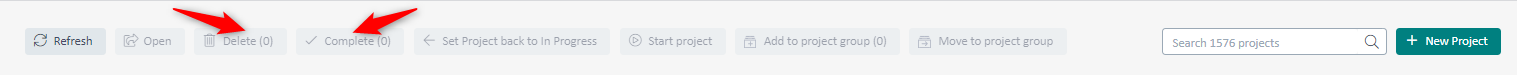 Screenshot of Trados Enterprise interface with toolbar showing options such as Refresh, Open, Delete (0), Complete (0), with red arrows pointing to Delete and Complete.