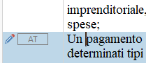 Screenshot showing Trados Studio's auto-capitalization after a semicolon, with 'Un pagamento' incorrectly starting with a capital 'U'.