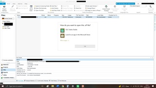 Screenshot showing a 'How do you want to open this file?' dialog box with 'XLIFF Editor' and 'Look for an app in the Microsoft Store' options.