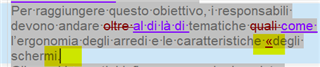 Screenshot of Trados Studio after text insertion, showing the phrase 'quali come l'ergonomia degli arredi e le caratteristiche degli schermi' with 'salva vista' incorrectly placed at the end and highlighted in yellow.