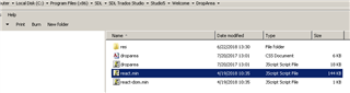 File Explorer window showing the path 'ProgramFiles(x86)SDLSDL Trados StudioStudio5WelcomeDropArea'. Contents include folders 'css', 'images', and files 'droparea.js', 'react.min.js'.