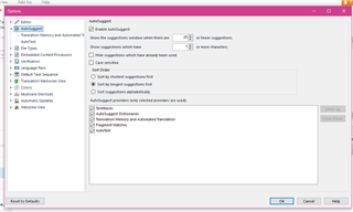 Trados Studio settings window showing AutoSuggest options with no errors or warnings.