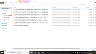 Screenshot of the same Trados Studio project folder now showing additional duplicate files with names starting with 'Copy (2) of TRADOS...' and ending with '.sdlxliff'. No visible errors or warnings.