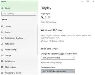 Windows display settings window showing options for night light, Windows HD color, scale and layout, and display resolution set to 1920x1080.