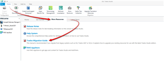 Trados Studio interface showing the Welcome view with a red arrow pointing to the 'Trados Migration Guide' link under the 'Useful Links' section.