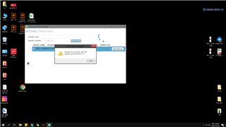 Screenshot of Trados Studio activation window with an error message 'A connection to the server could not be established.'