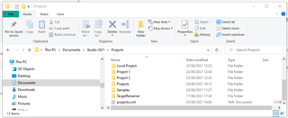 Windows File Explorer open to the Documents folder on the C drive, displaying folders including 'Local Projects' and 'Projects'.