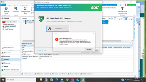 Screenshot of a software activation window with an error message stating 'Error de desactivacion: no se puede acceder al servidor de activacion. Compruebe su conexion a internet o el estado del servidor.' A 'Deactivate' button is visible.