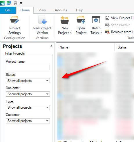 Screenshot of Trados Studio projects view with a red arrow pointing to the navigation filters on the left side, including filters for project name, status, due date, type, and customer.