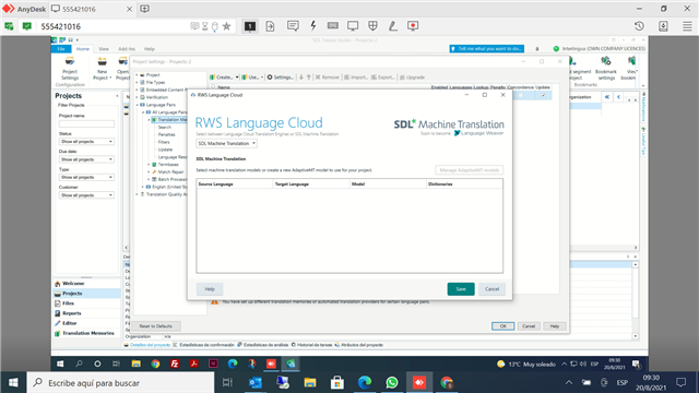 Trados Studio screenshot showing the SDL Machine Translation settings window with no available model for English to Spanish (Mexico) language pair.