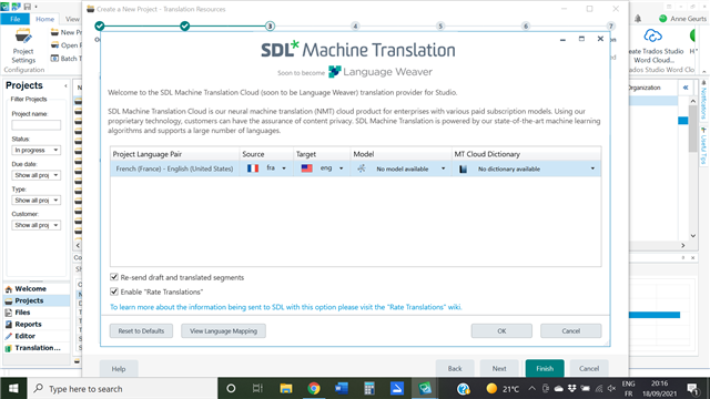 Screenshot of SDL Machine Translation settings window with a message indicating it will soon become Language Weaver. The Project Language Pair is set to French (France) - English (United States) with 'No model available' and 'No dictionary available' messages displayed.