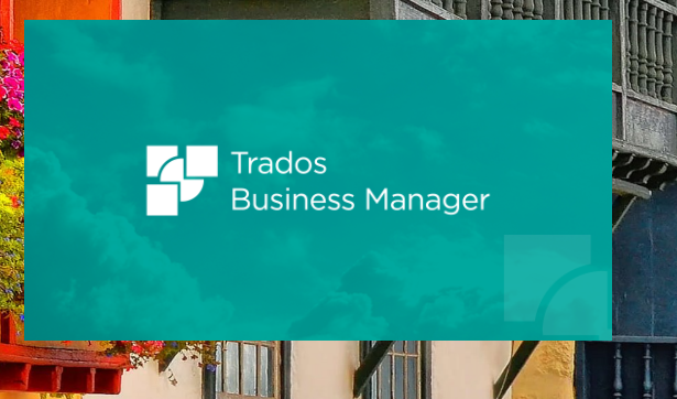 Trados Business Manager splash screen with logo and teal background.