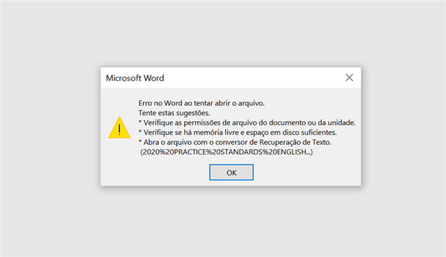 Microsoft Word error message in Portuguese suggesting to check file permissions, free memory and disk space, or open the document with text recovery converter.