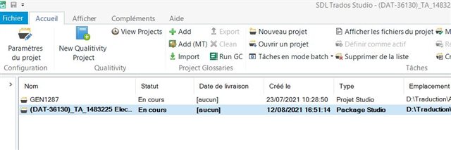 Trados Studio project view showing two projects named 'GEN1287' and 'TA_1483225 Elec.' both with status 'En cours' and no delivery date or type specified.