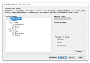 Trados Studio dialog box for 'Assistant de modele de saisie - Etape 2 sur 2' with options to select 'Commentaire' and 'Source' under 'Term' in a checklist format.