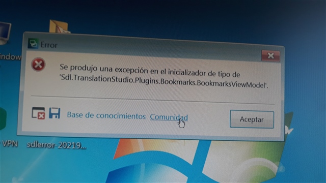 Error message in Trados Studio stating 'An exception occurred in the initializer of type Sdl.TranslationStudio.Plugins.Bookmarks.BookmarksViewModel' with options for Knowledge Base, Community, and Accept.