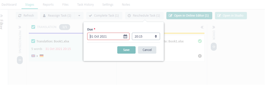 Trados Studio dashboard showing a task due date change dialog box with the date set to 31 Oct 2021 and time 20:15. Options to save or cancel are visible.