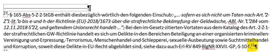 Screenshot of Trados Studio showing a highlighted circular footnote error in a document with German text, indicating the item to be removed.