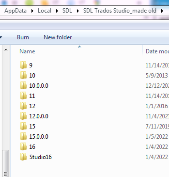 File Explorer window showing SDL Trados Studio folders with versions 9, 10, 10.0.0, 11, 12, 12.0.0, 15, 15.0.0, 16, and Studio16.