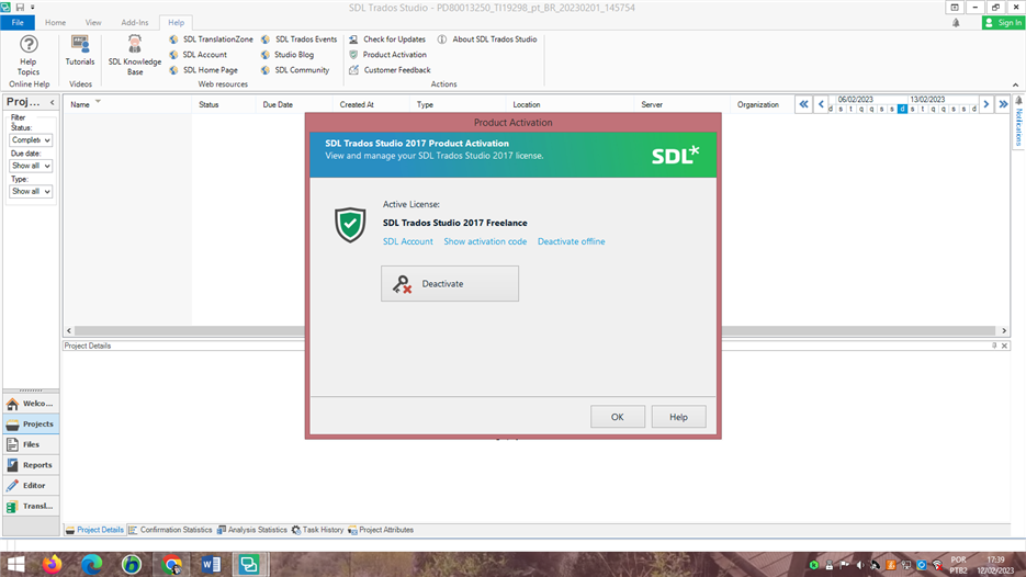 Trados Studio activation window showing an active SDL Trados Studio 2017 Freelance license with options to show activation code or deactivate.